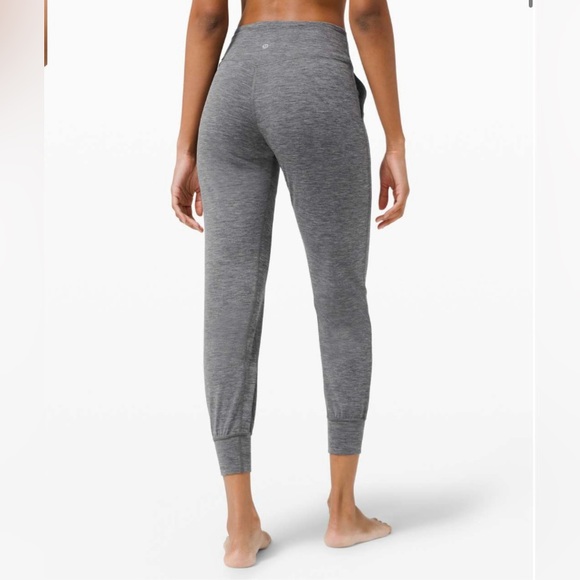 lululemon athletica Pants - Lululemon Align Jogger 28" Heathered Black Size 6